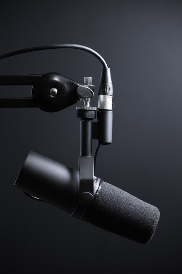 Un microphone de studio d'enregistrement pour podcast